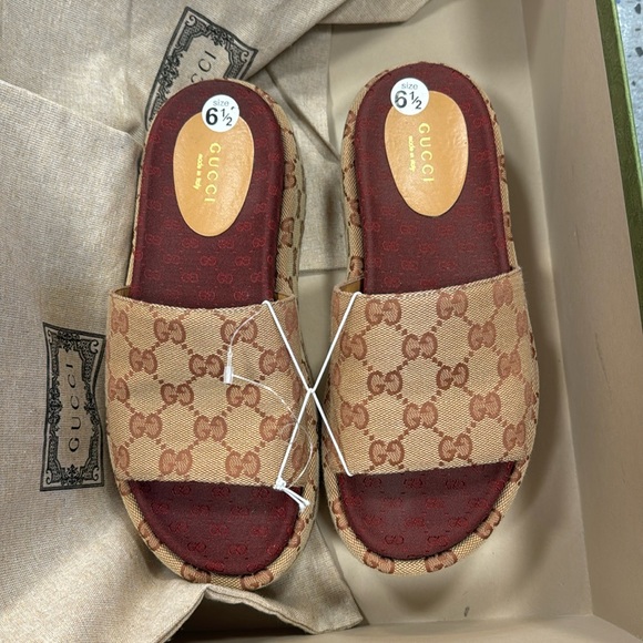Gucci Beige Ruggine slides - Picture 1 of 7